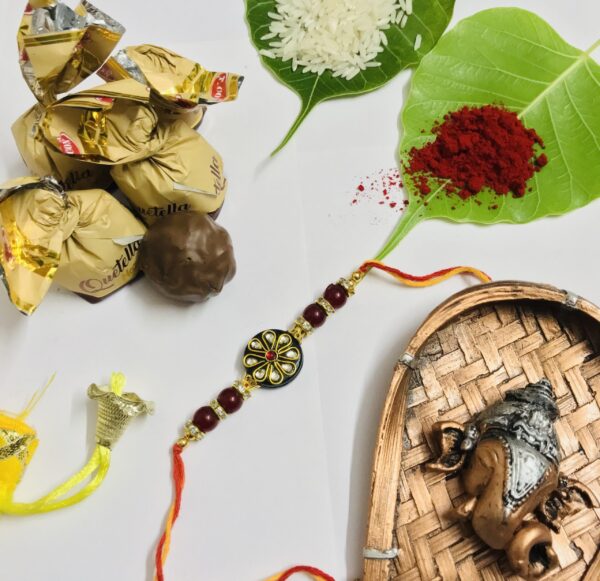 Set of Single Rakhi With Chocolates