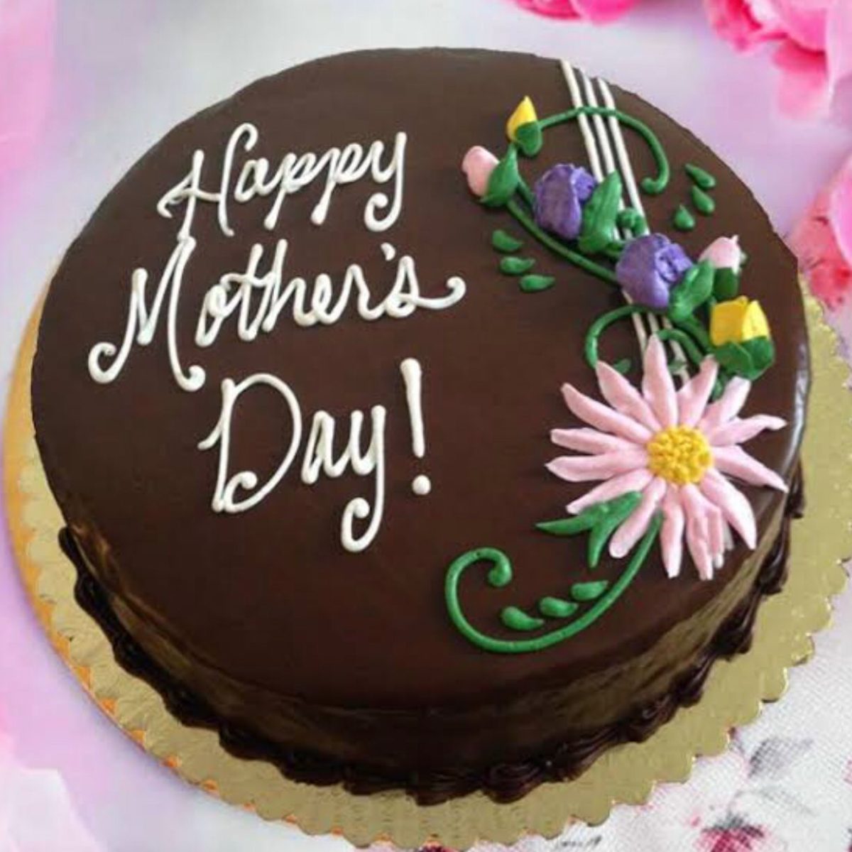 Delicious Chocolate Cake For mamma's Day