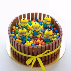 Kitkat Minion Birthday Cake