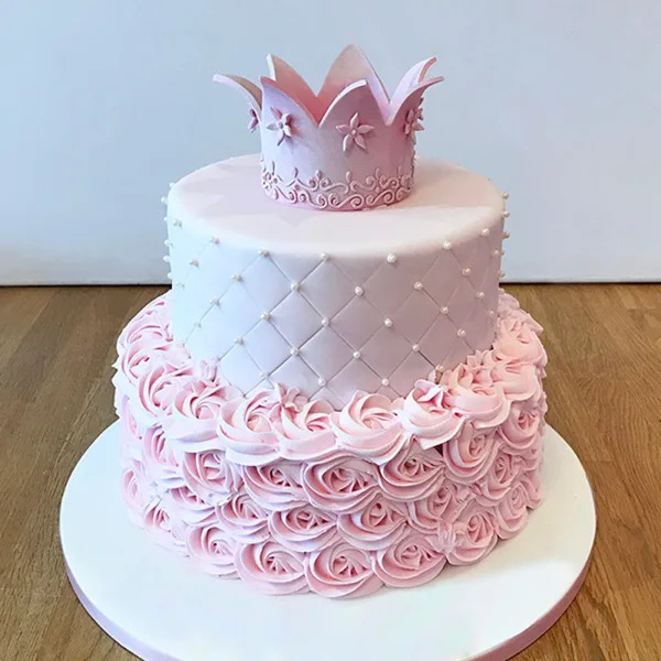 Beautiful Princess Fondant Cake