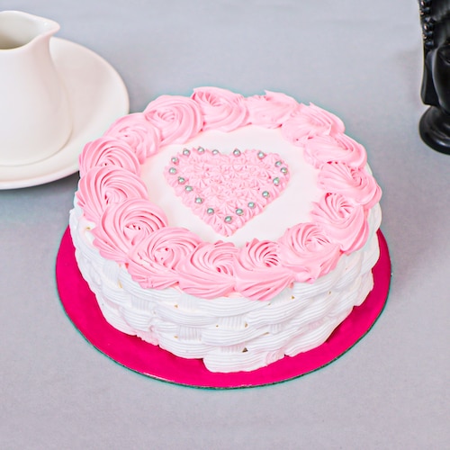 Cute Heart Vanilla Cake