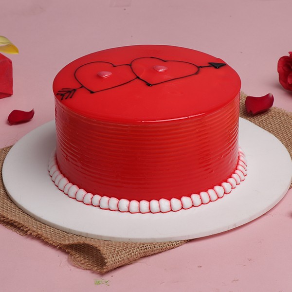 Fall in Love Strawberry Cake