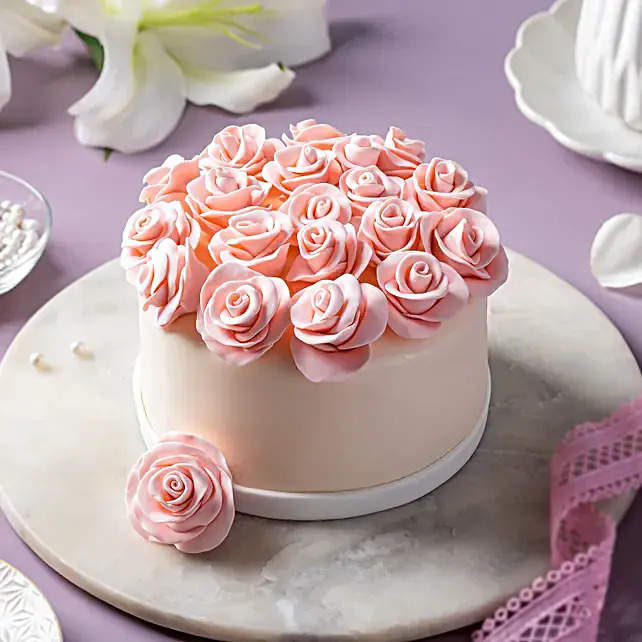 Floral Design Chocolate Cake