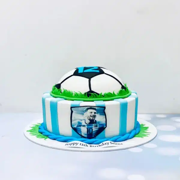 STL file Topper cake - number 8- argentina national team 🍰・3D print object  to download・Cults