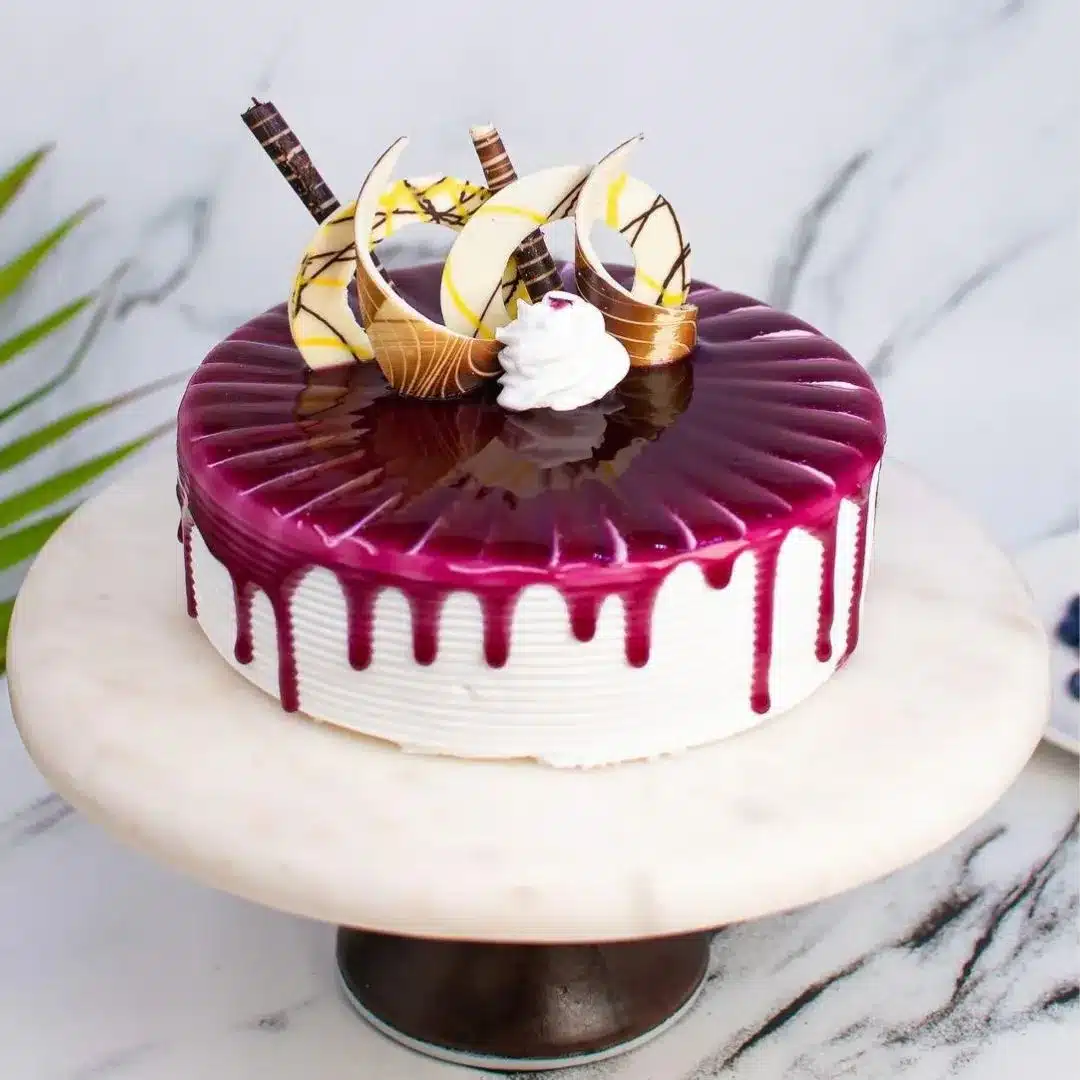 Black Currant Cake, Packaging Type : Box at Rs 925 / Piece in Chennai |  Berry N Blossom