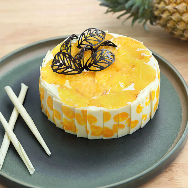 Scrumptious Pineapple Cake