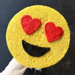 heart eye emoji cake 1024x1024 1
