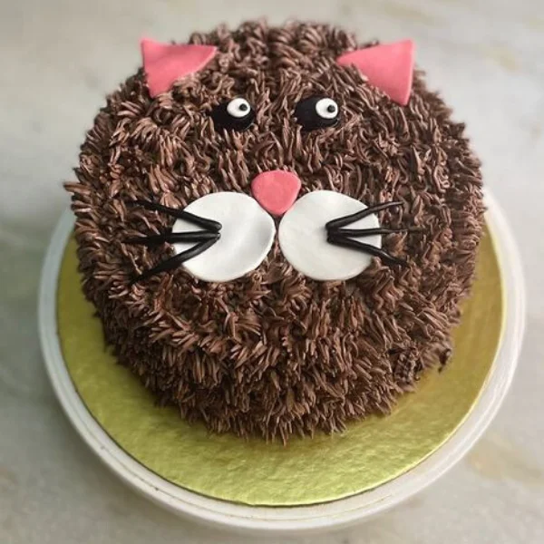 Cute Kitty Theme Cake