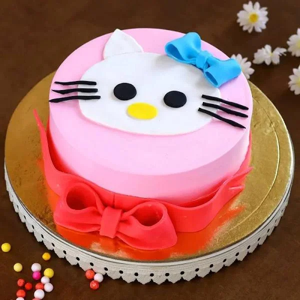 Hello Kitty Theme Cake 1