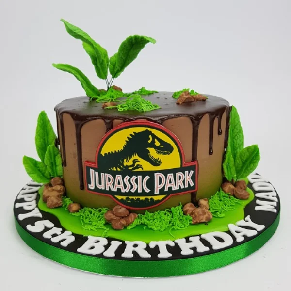 Jurassic Park Lover Cake