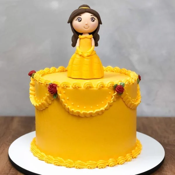 Lil Beauty Theme Cake
