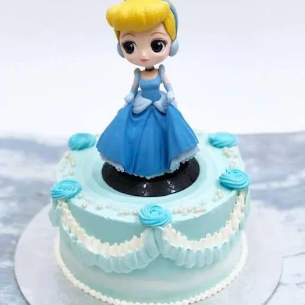 Princess Cindrella Cake